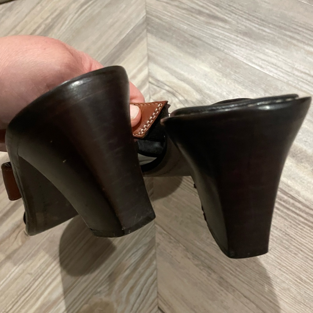 Donald J Pliner sandals - Picture 3 of 5